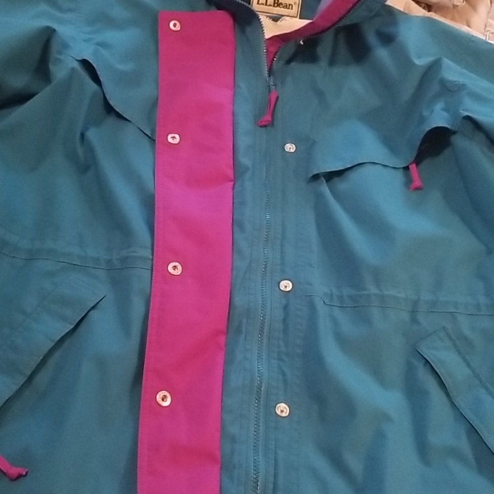 Vintage LL Bean winter snow/rain jacket - Picture 3 of 11